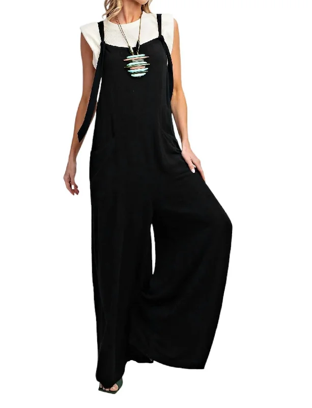 Molly Wide Leg Jumper In Black